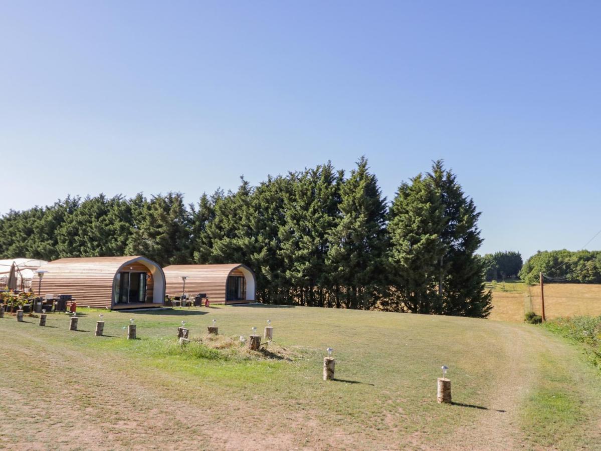 Ailsa Craig Villa Worcester Exterior photo